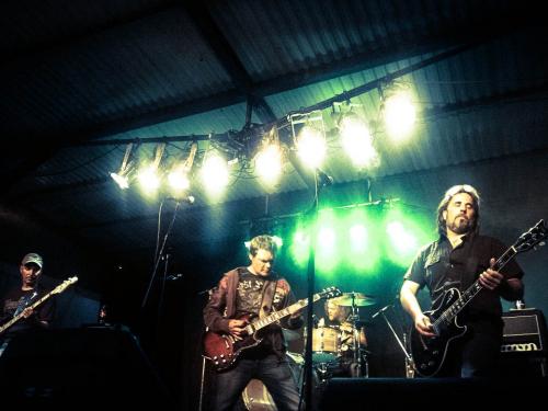 CAVEM3N �www.facebook.com/cavem3n/