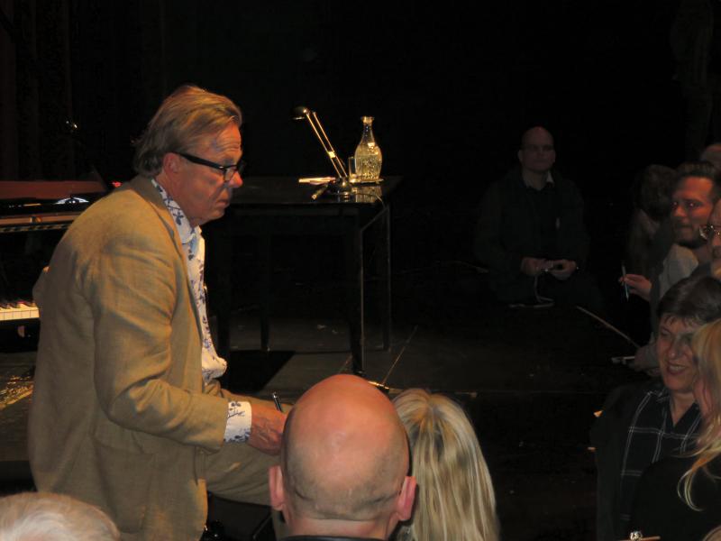 Es blieb auch Zeit f�r ein paar freundliche Worte und Gespr�che mit einigen Zuschauern  � Wolfgang Sander