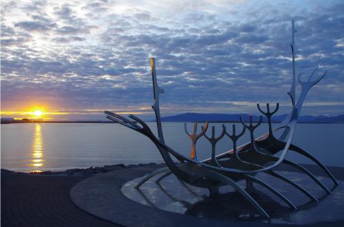 Island � Reinhard Pantke 