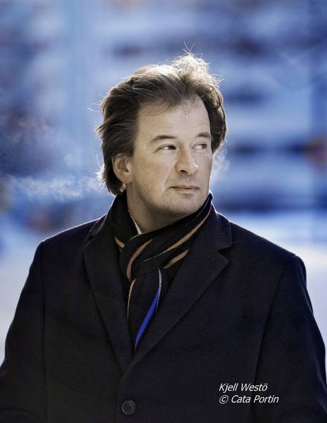Kjell West� � Cata Portin