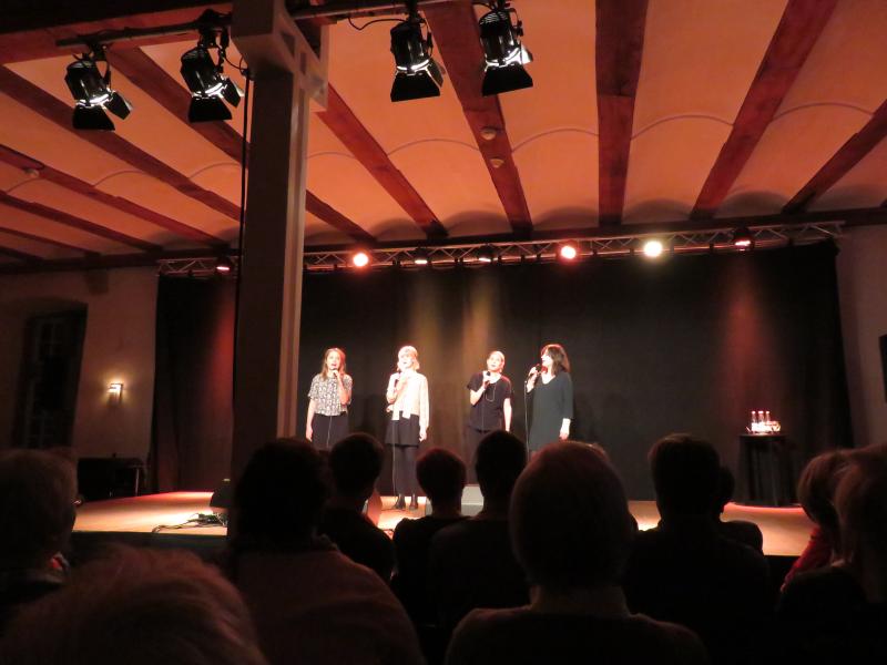 Kraja - Konzert im gro�en Saal von Schloss Landestrost � Wolfgang Sander