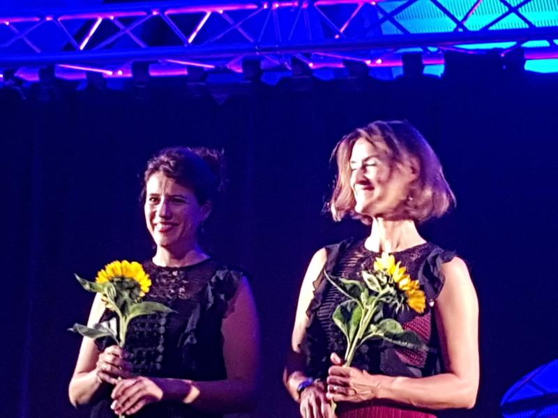 Hanmari Spiegel, Aino L�wenmark l� Wolfgang Sander