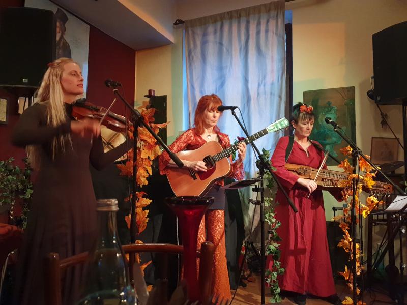 Konzert Huldrelokkk � Wolfgang Sander 2022