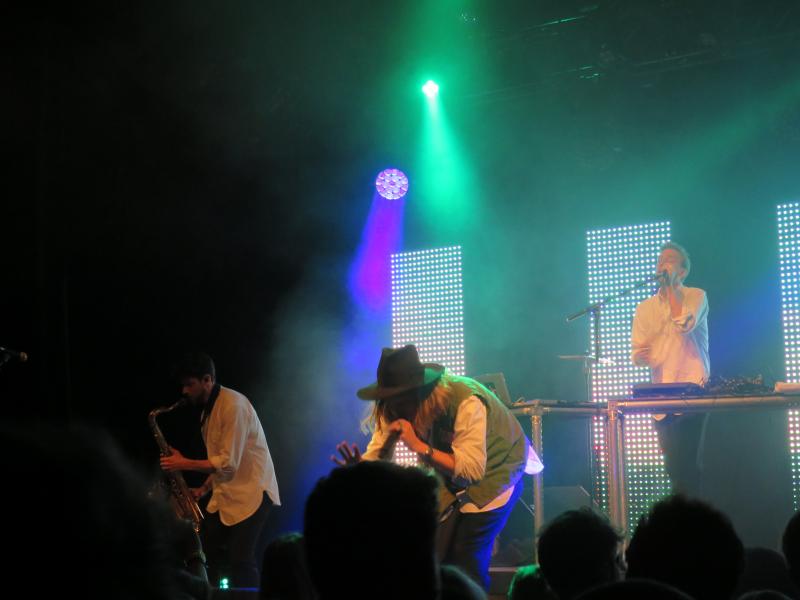 Movits! - Jocke 'OneTake' Nilsson, M�rdar-Anders Rensfeldt, Johan Jivin' Rensfeldt � Wolfgang Sander