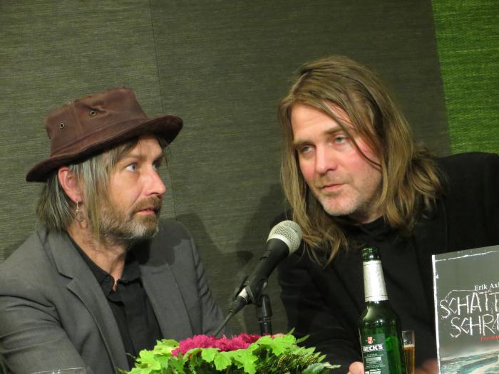 H�kan Axlander Sund, Jerker Eriksson � Wolfgang Sander