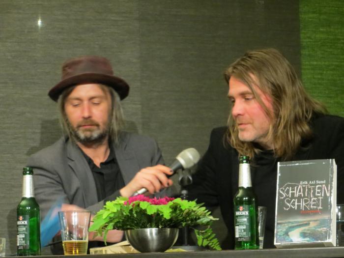 H�kan Axlander Sund, Jerker Eriksson � Wolfgang Sander