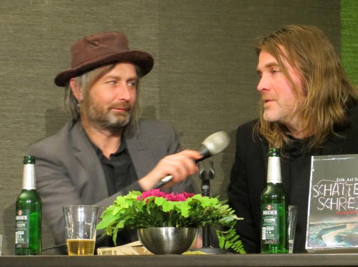 H�kan Axlander Sund, Jerker Eriksson � Wolfgang Sander