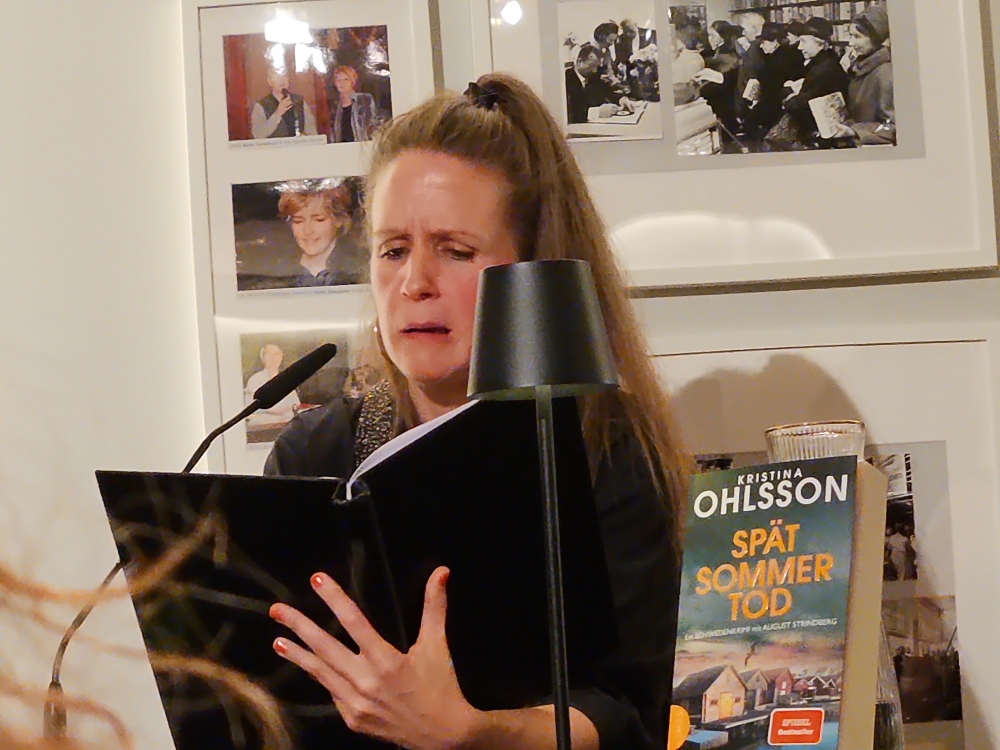 Bei Julia Nachtmann wird die Lesung fast zu einem H�rspiel. � Wolfgang Sander