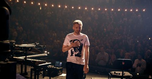 �lafur Arnalds r� olafurarnalds.com