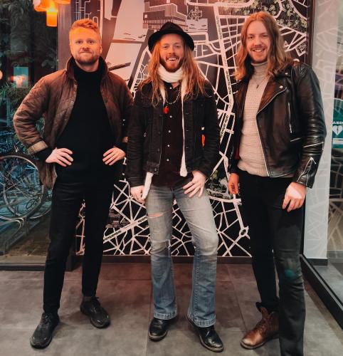 The Vintage Caravan � www.facebook.com/vintagecaravan/