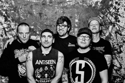 Satanic Surfers � Fotocredit: Christian Bendel