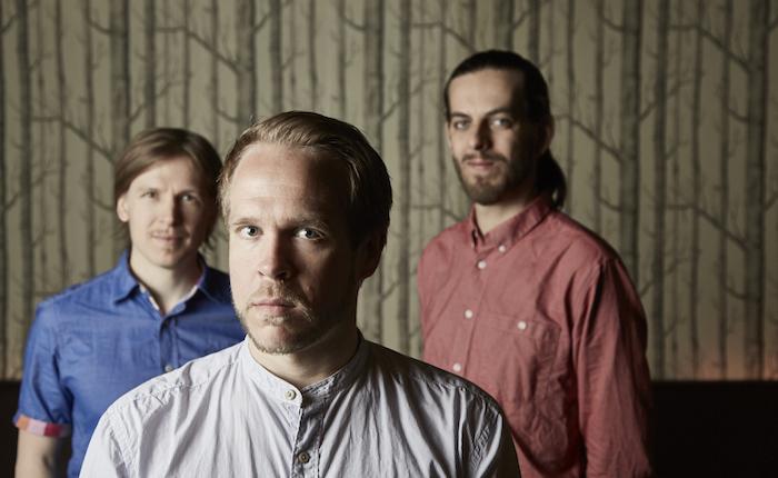 Emil Brandqvist Trio � www.emilbrandqvisttrio.com