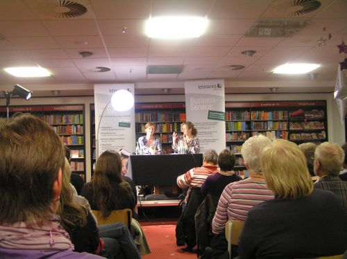 Lesung Camilla L�ckberg, 01.11.2011 bei Lehmanns